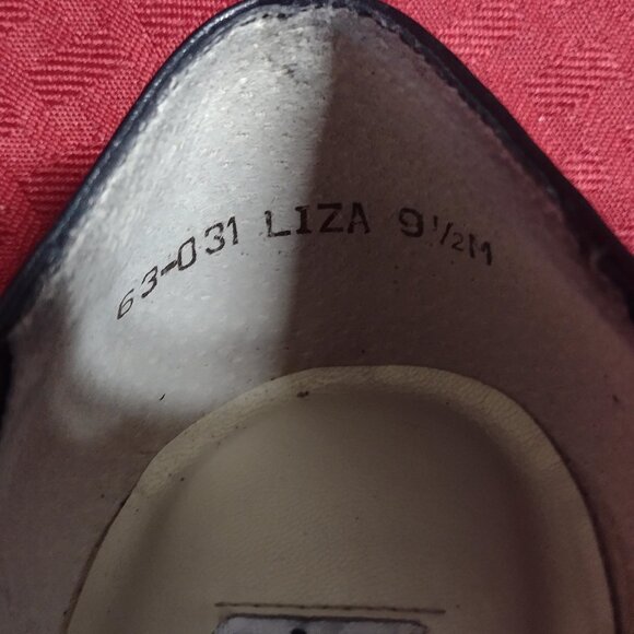 Women’s Trotters Black Shoes – Size 9.5M - Picture 12 of 12